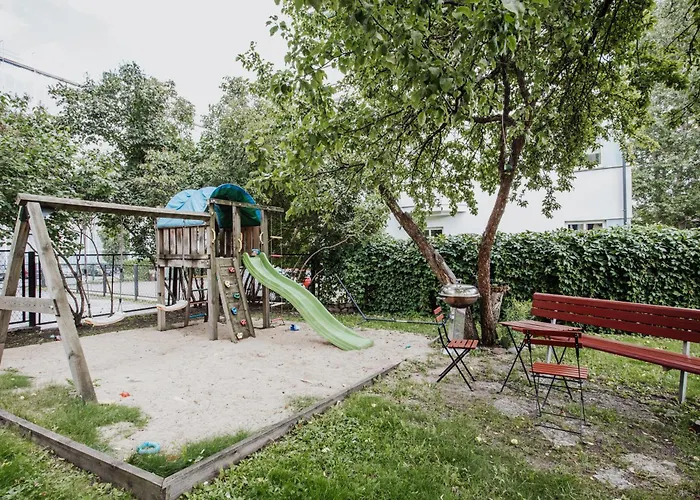 Spacious Apartment Near The Airport And Bus Station