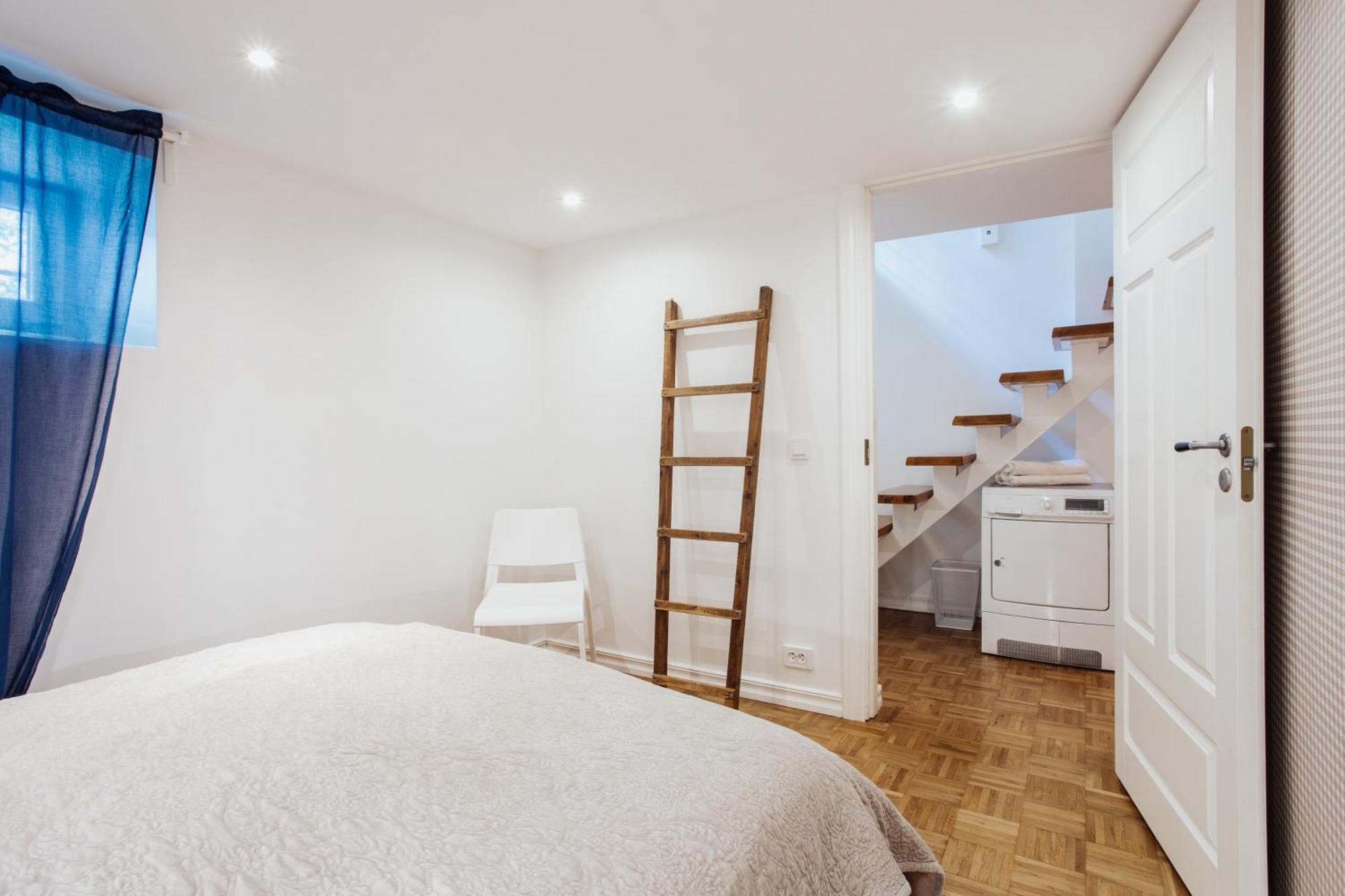 Spacious Near The Airport And Bus Station Huoneisto Tallinna